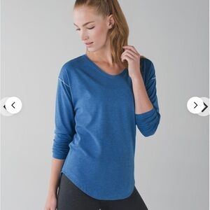 Lululemon Weekend Long Sleeve Top Blue Women’s 6 Relaxed Fit Activewear Yoga